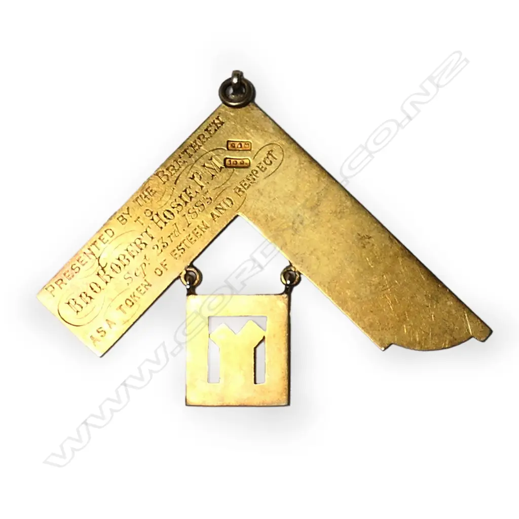 Goldstein & Moller (Dunedin) 18ct gold 1885 Freemasons jewel, Image 1++